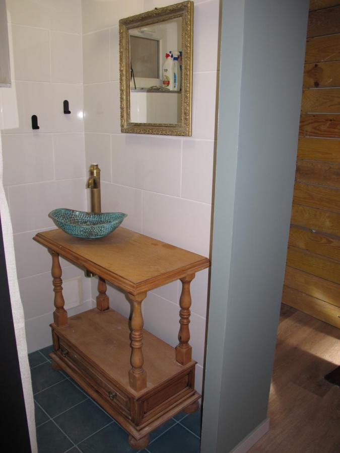 Appartement T1 Bis Cosy Avec Patio 17 Bis Tourbes Zewnętrze zdjęcie