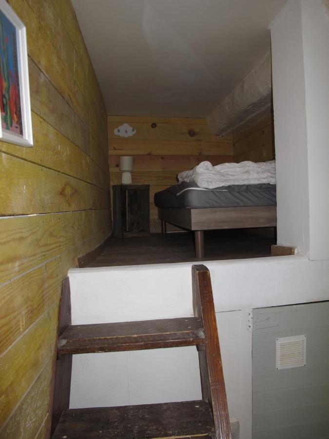 Appartement T1 Bis Cosy Avec Patio 17 Bis Tourbes Zewnętrze zdjęcie